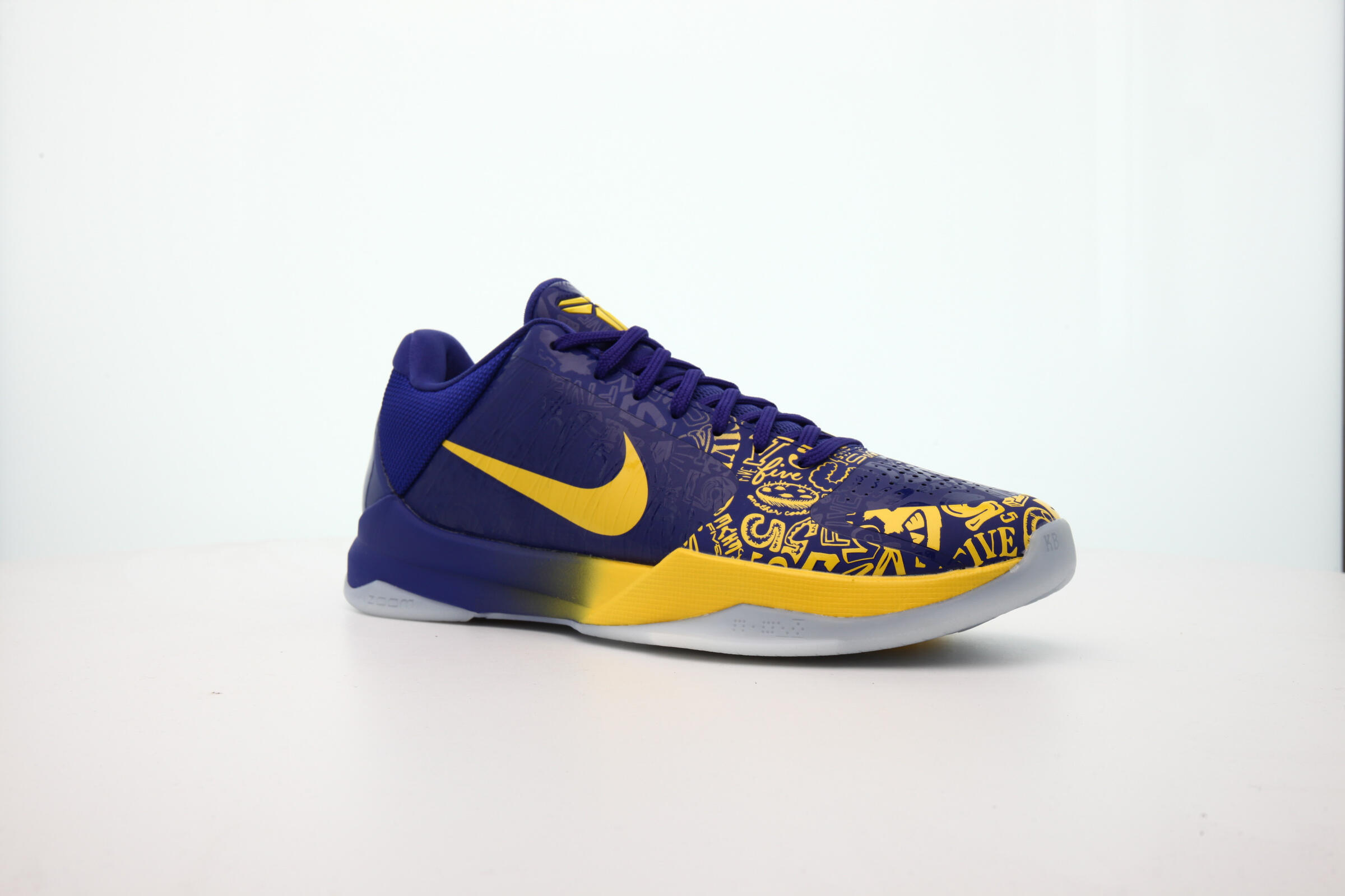 nike-kobe-v-protro-concord- nike-kobe-v-protro-concord-